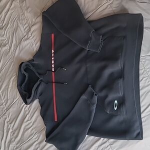 Men lg black oakley hoodie